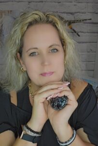 Wellness With Robin - Robin Fitzsimons